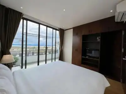 Elysinam Boutique - 5