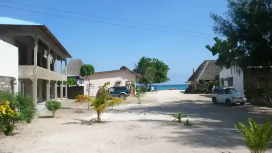 Union Beach Bungalow - 15