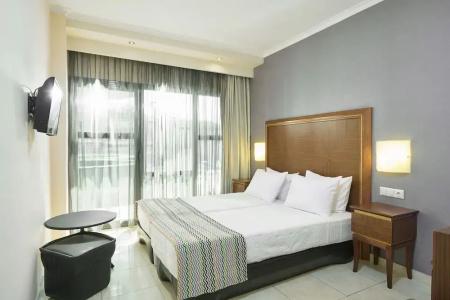 Mediterranean Resort - 75