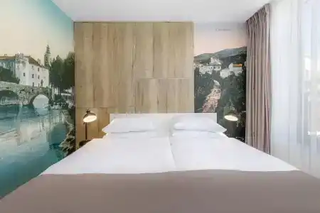 Boutique Esplanade - 77