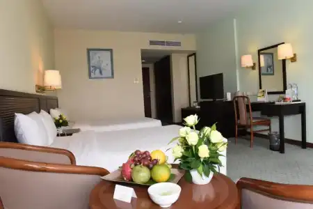 Cambodiana - 46