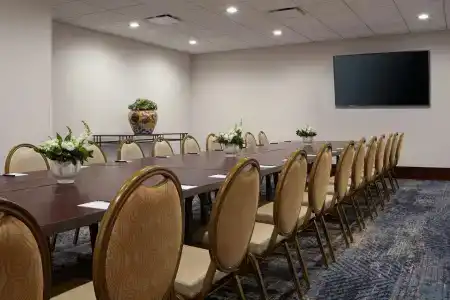 Amway Grand Plaza, Curio Collection by Hilton - 24