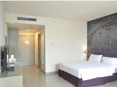 Royal Palm & Conference Center Cengkareng - 40