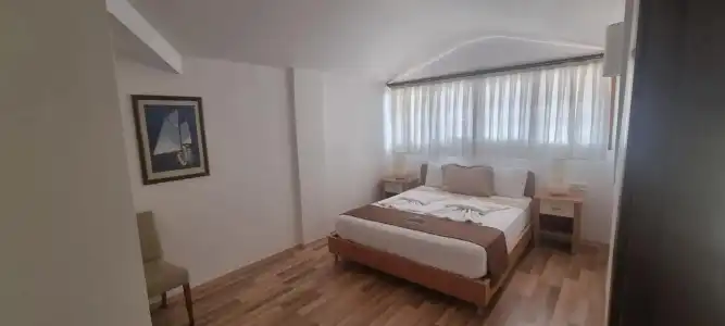 Efe Göcek - 4