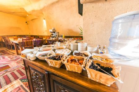 Tulip Cave Suites - 19