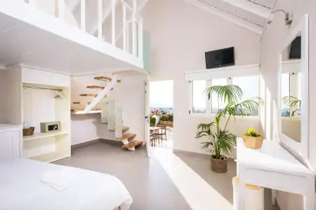 Notos Heights & Suites - 6