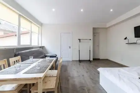 Hi Hostel - 81