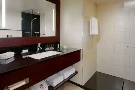 Zurich Marriott - 75
