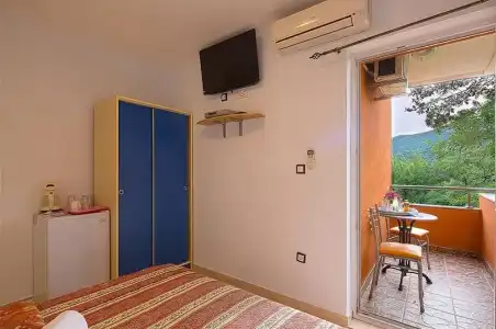 Vila Ivanovic - 75