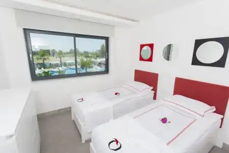 Q Spa Resort - 51