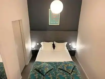 Hôtel ROSA - Bordeaux Centre Gare Saint Jean - 39