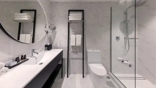Crowne Plaza Christchurch by IHG - 8