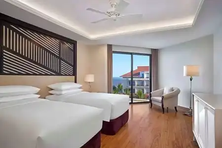 Renaissance Danang Hoi An Resort & Spa - 57