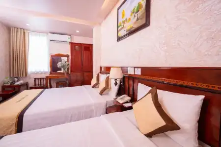 Duc Vuong Saigon - Bui Vien - 80