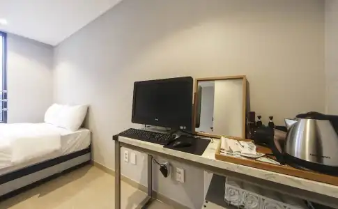 Busan Lounge 26 - 27