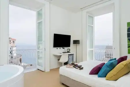 Palazzo Ferraioli & Wellness Center - 3
