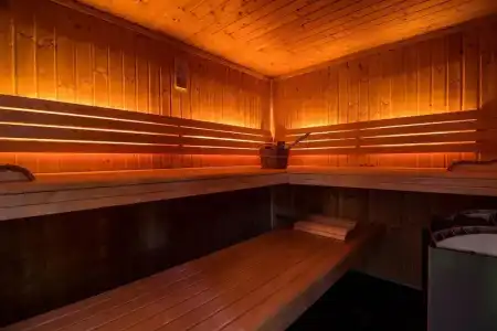 WaldFletschhorn Private Whole in Saas-Fee: 360 Alpine Views & Sauna - 9