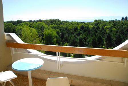 Gostevoi korpus 3 v pansionate " Zolotye peski". Selo Bosteri. Issyk- Kul'. Kyrgyzstan. - 9