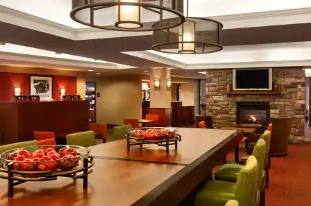 Hampton Inn Colchester - 19