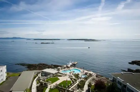 Oak Bay Beach - 71