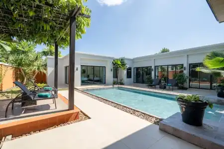 Layantara Villas Phuket - 7
