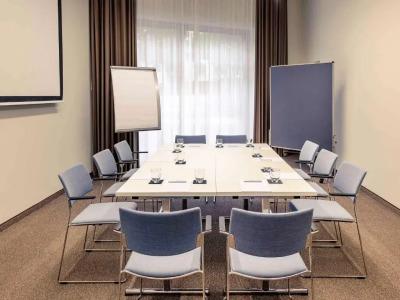 Premier Inn Heilbronn City Centre - 10