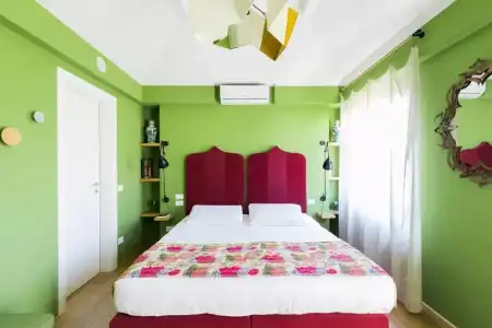 Rarity Suites - 76