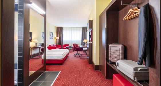 Plaza Premium Salzburg - 146