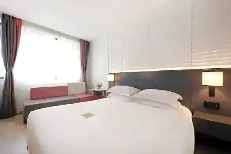 ibis Shanghai Yu Garden - 45