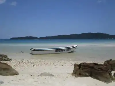 Saracen Bay Resort - 9