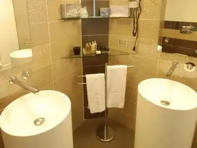 Premier & Suites - 58