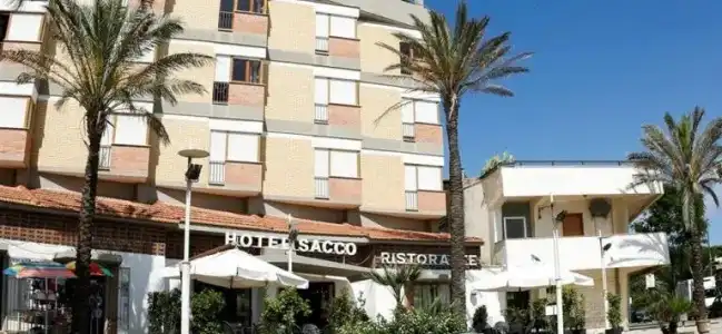 Sacco - 25