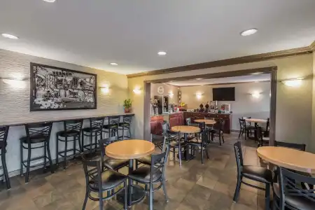 Quality Inn & Suites - 22