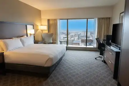Doubletree by Hilton Cedar Rapids Convention Complex - 49