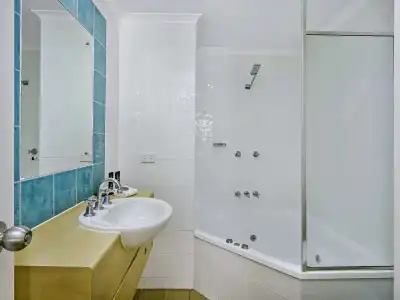 Mantra PortSea - 10