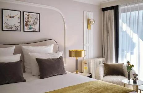 Badischer Hof Baden-Baden - Leonardo Limited Edition - 55