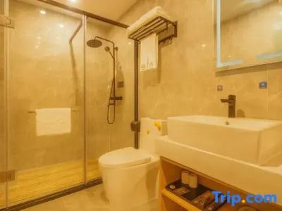 Yimi Apartment (Guangzhou Railway Station Xicun Subway Station) - 52