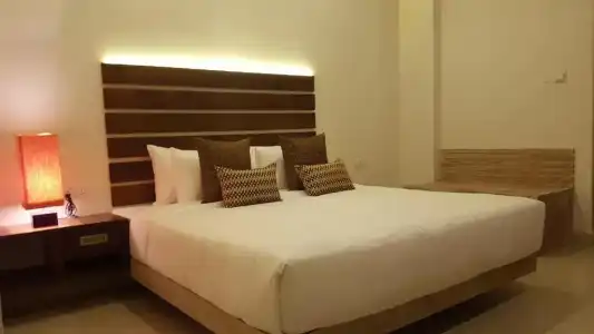 Cloud 9 Negombo - 12