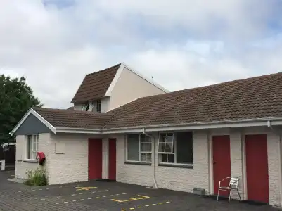Ferry Motel - 14