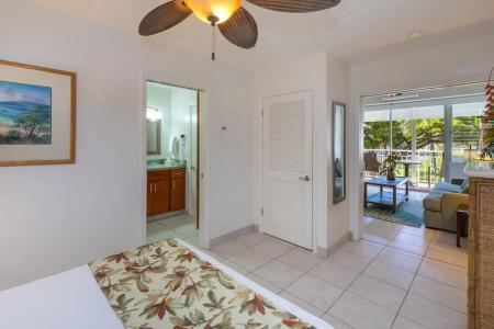 Waikiki Shore by OUTRIGGER - 43