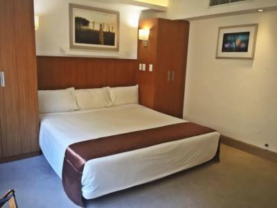 Weston Suites & - 20