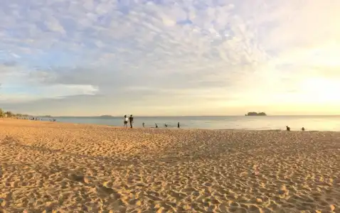 Laem Sing Natural Beach Resort - 8