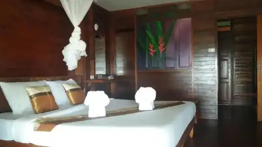 Koh Ngai Thanya Beach Resort - 53