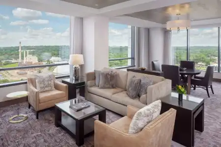 DoubleTree by Hilton Rochester Mayo Clinic Area - 6