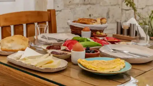 Avlu Alacati Butik Otel - 13