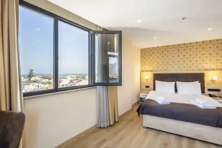 Emin Palace - 6