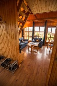 Hestasport Cottages - 12