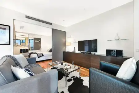 Corporate Keys - Freshwater Place - 114