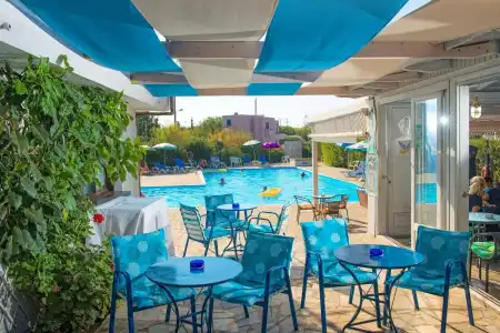 Oasis Beach Adults Only - 22
