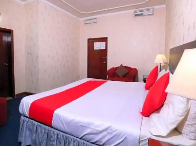 OYO 112 Semiramis - 24